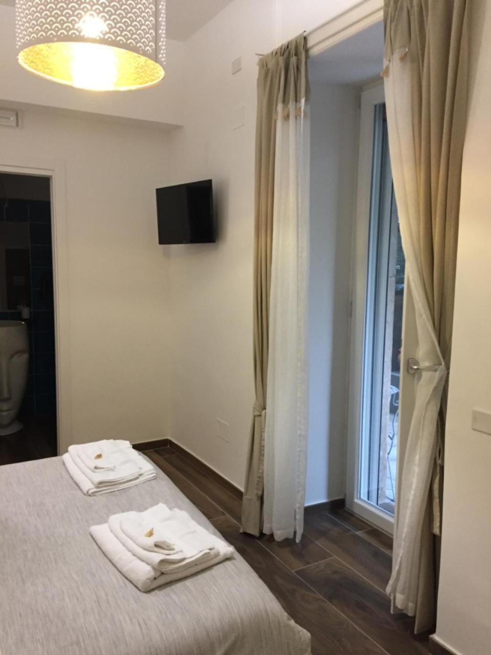 La Casa Di Alice Bed & Breakfast 2*